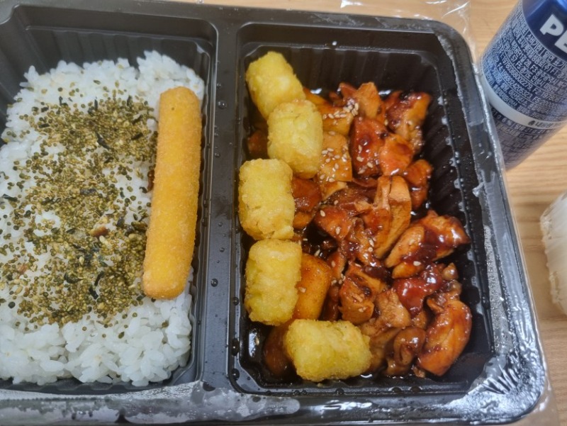 치밥 조지네효 _ 맛은 지코바급이라 항상 만족하는 집입니다...jpg